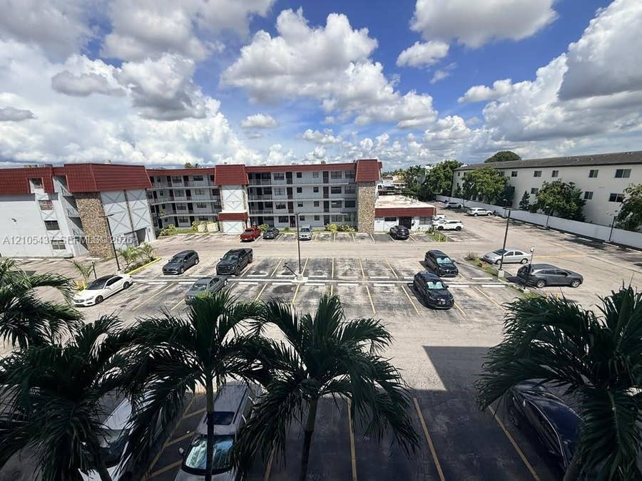 Property photo for 1325 W 68th Street, #419, Hialeah, FL