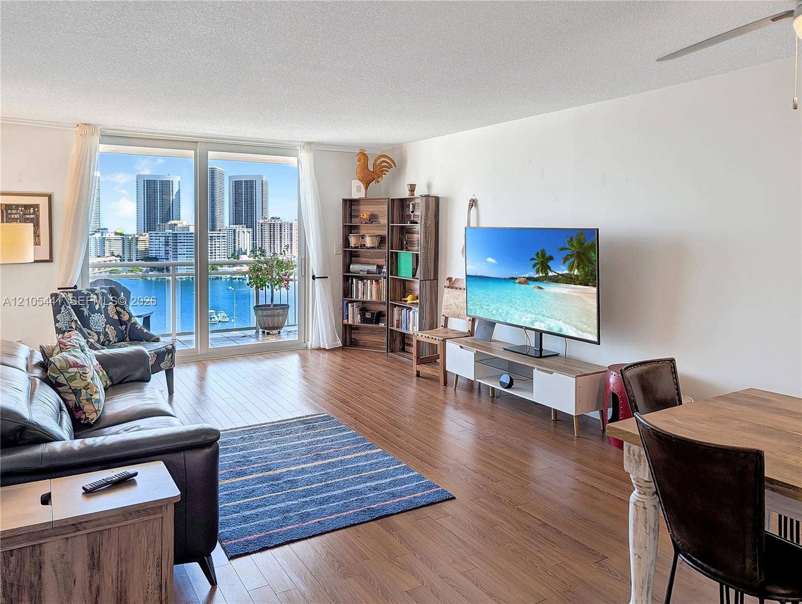 437 Golden Isles Drive, #15F, Hallandale Beach, FL 33009 Photo 4