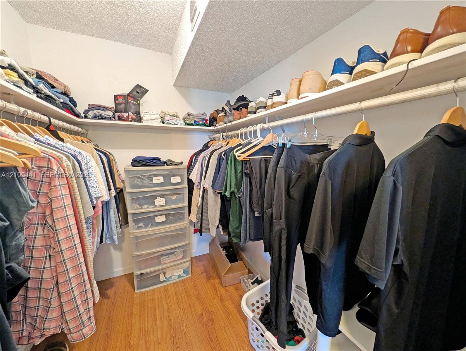 437 Golden Isles Drive, #15F, Hallandale Beach, FL 33009 Walk-In Closet