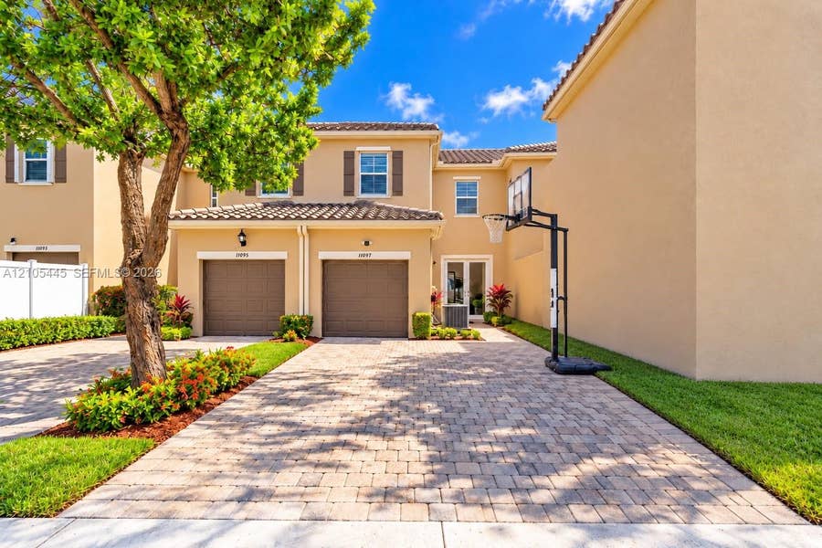 Property photo for 17097 SW 94th Way, Miami, FL