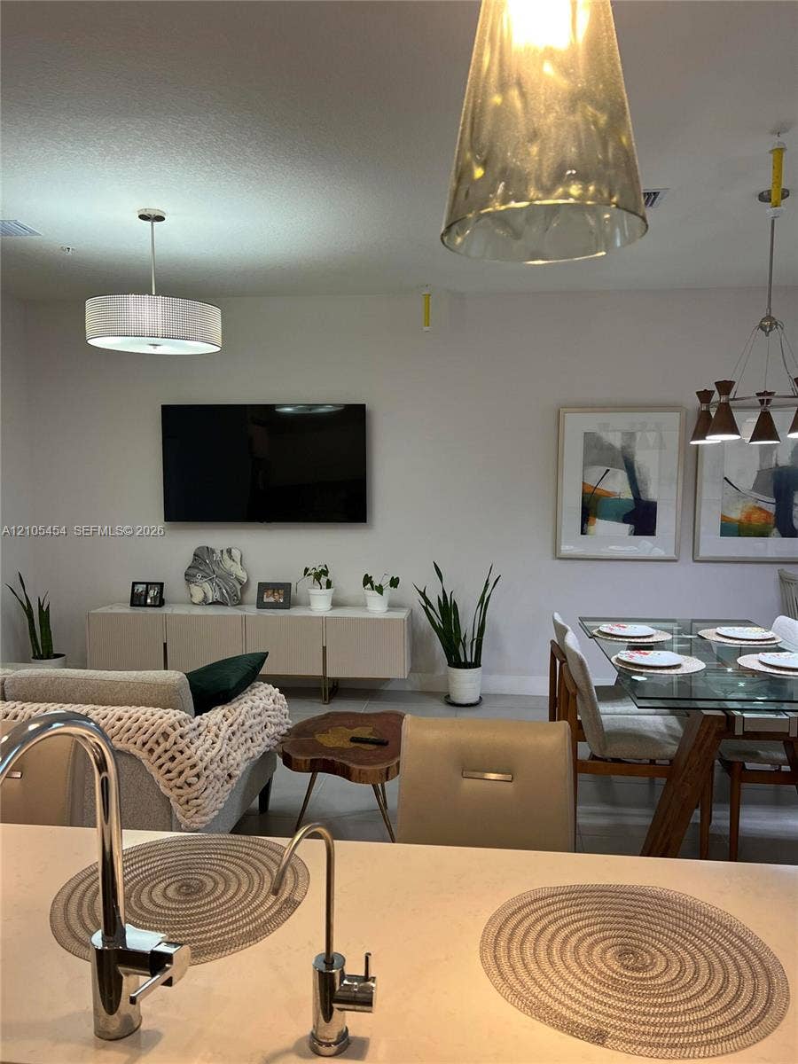 4745 NW 84th Court, #20, Doral, FL 33166 Photo 13