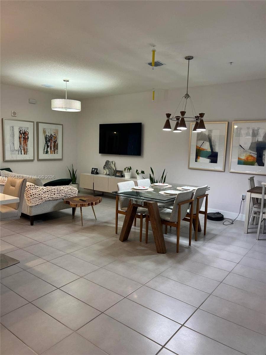4745 NW 84th Court, #20, Doral, FL 33166 Additional content