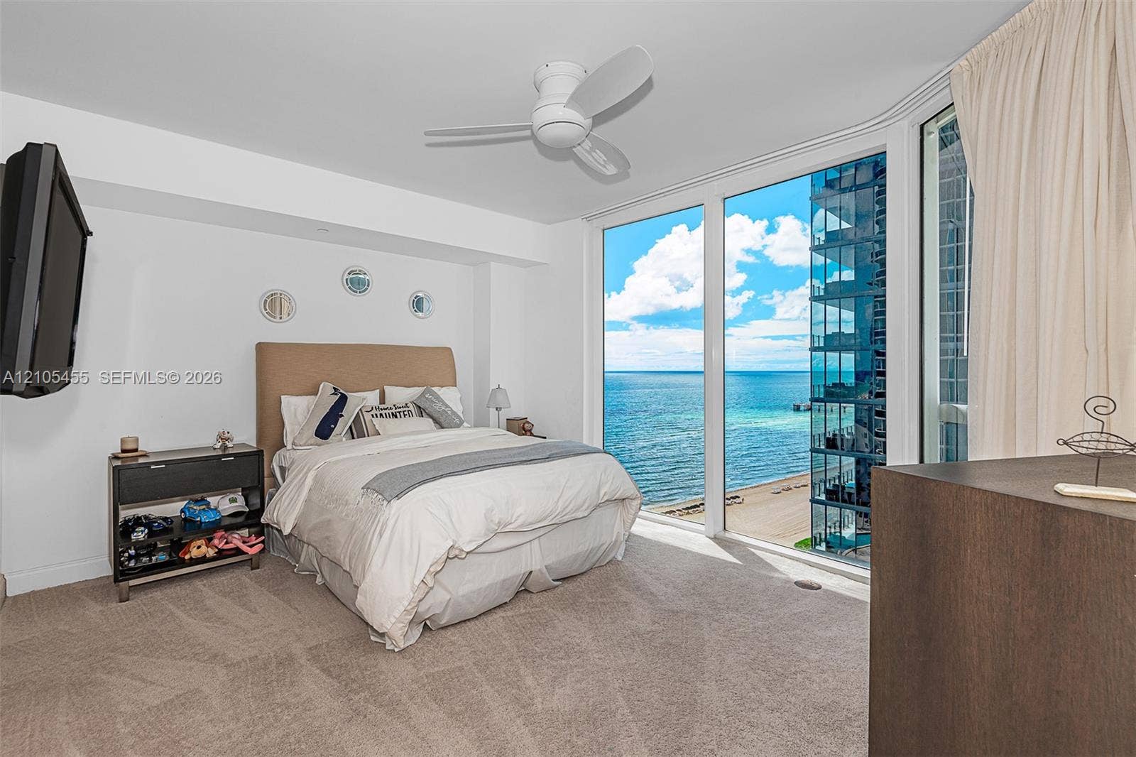 17201 Collins Avenue, #1603, Sunny Isles Beach, Sunny Isles Beach, FL 33160 Photo 17