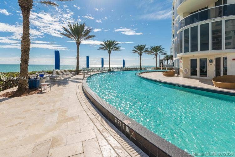 17201 Collins Avenue, #1603, Sunny Isles Beach, Sunny Isles Beach, FL 33160 Photo 3