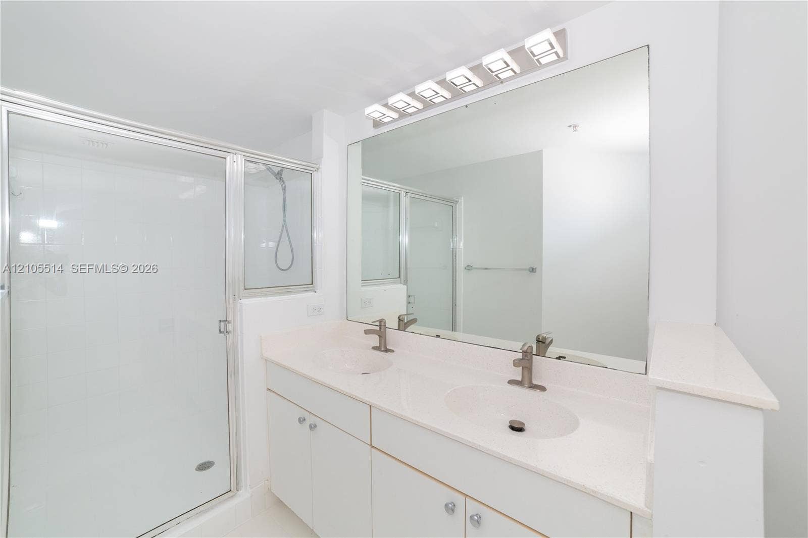 17100 N Bay Road, #1407, Sunny Isles Beach, Sunny Isles Beach, FL 33160 Photo 11