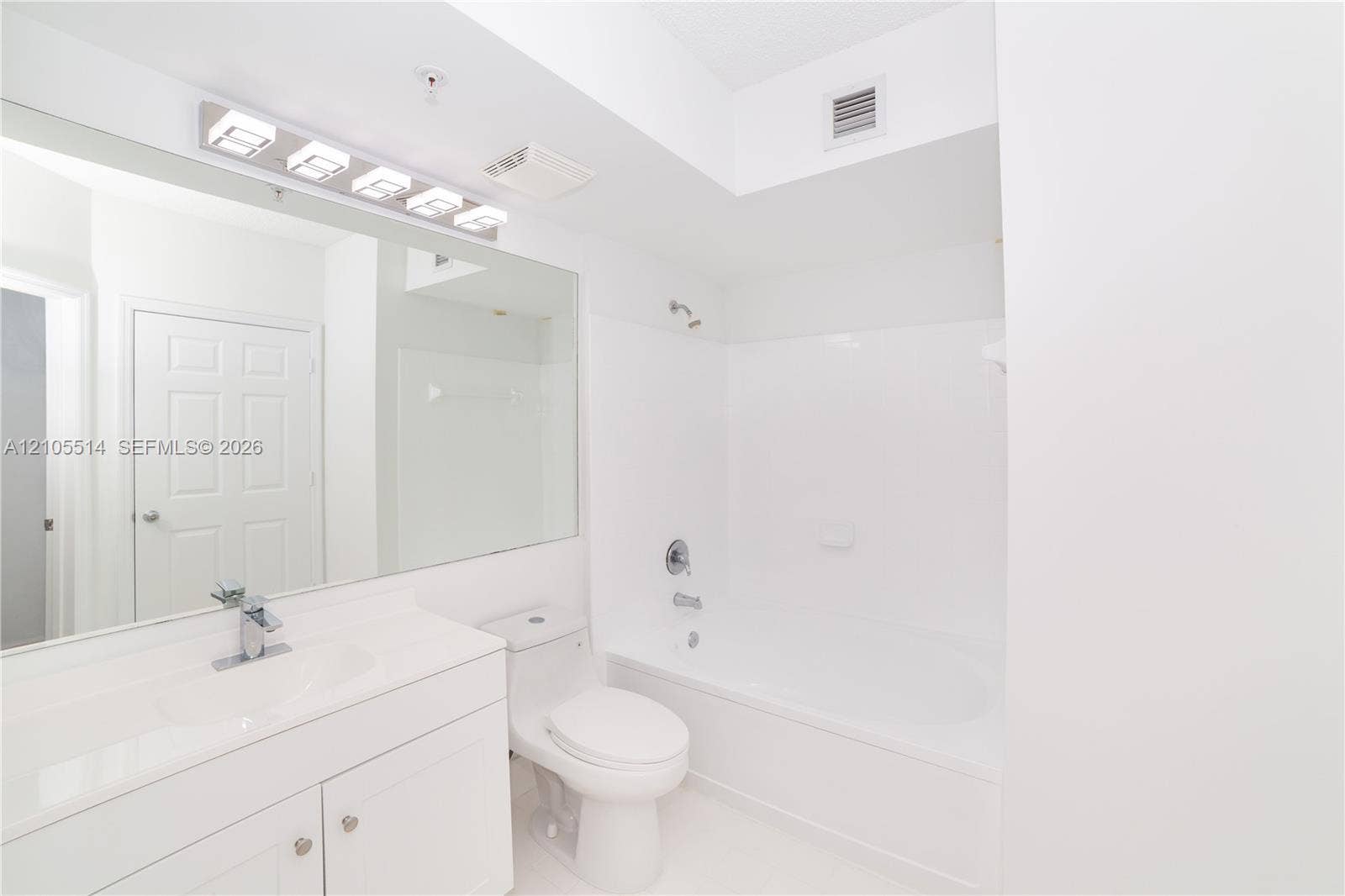 17100 N Bay Road, #1407, Sunny Isles Beach, Sunny Isles Beach, FL 33160 Photo 17