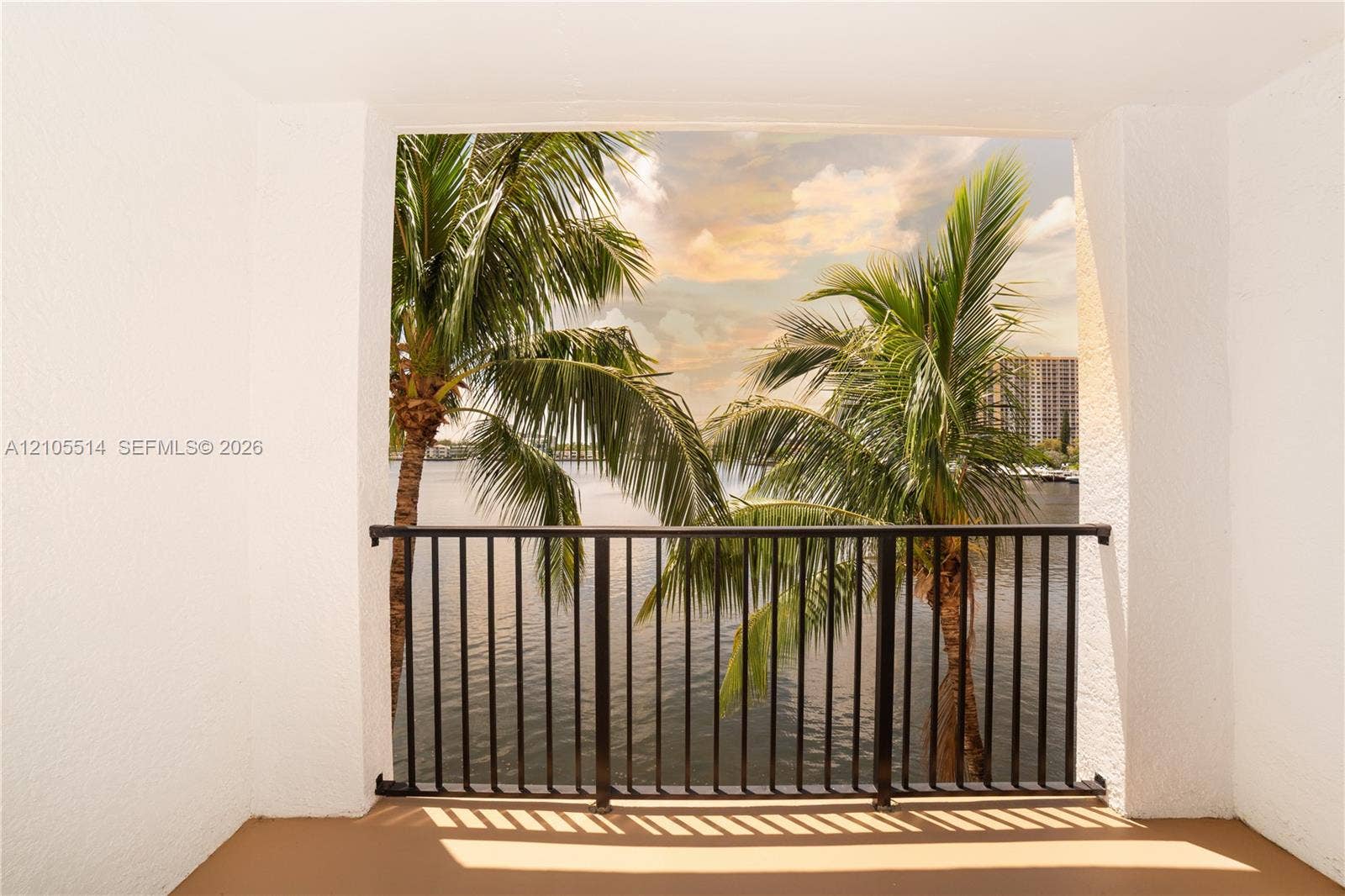 17100 N Bay Road, #1407, Sunny Isles Beach, Sunny Isles Beach, FL 33160 Photo 32
