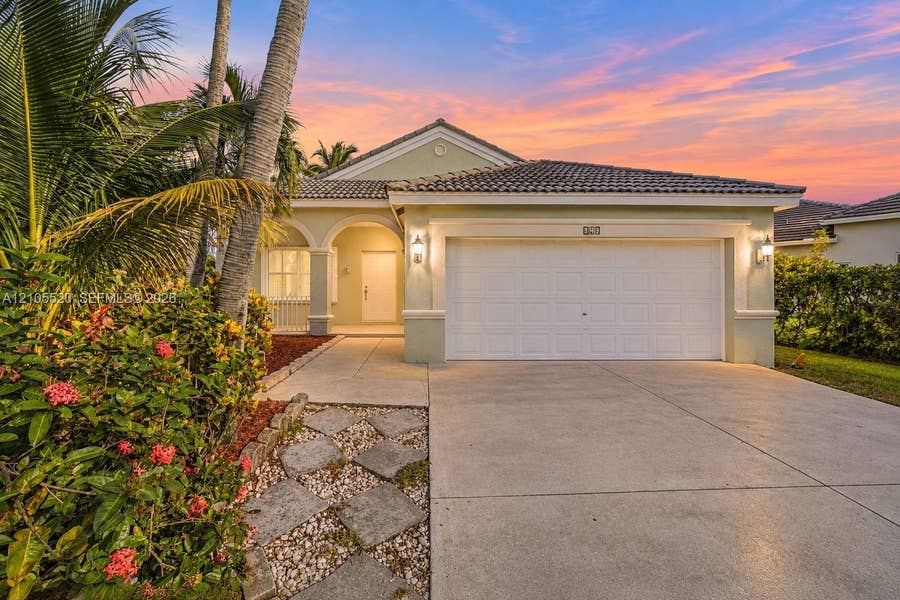 Property photo for 649 Willow Bend Road, Weston, FL
