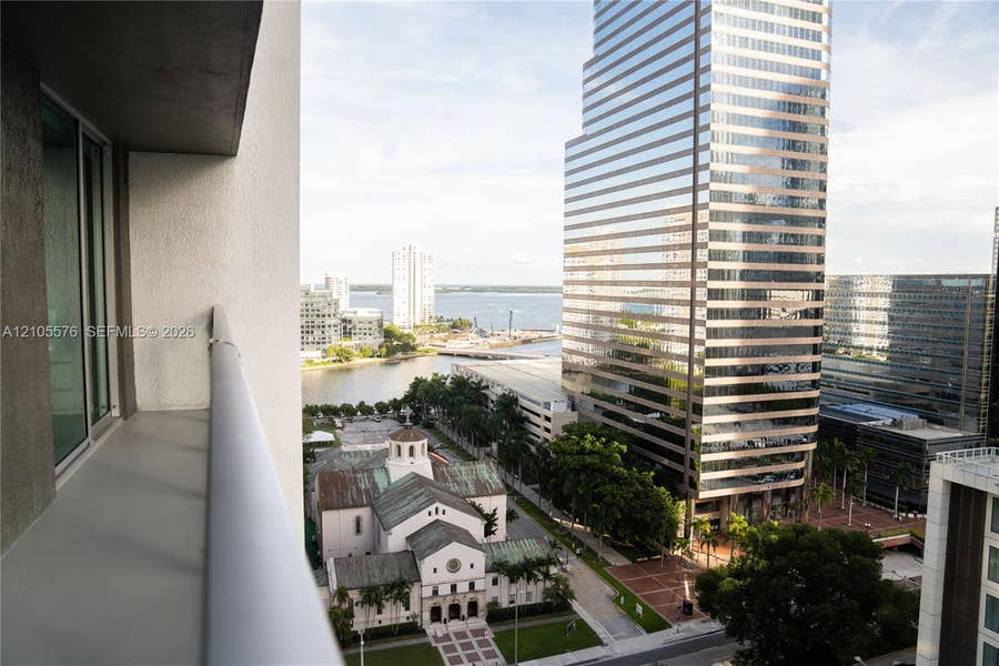 Property photo for 500 Brickell Avenue, #1910, Miami, FL