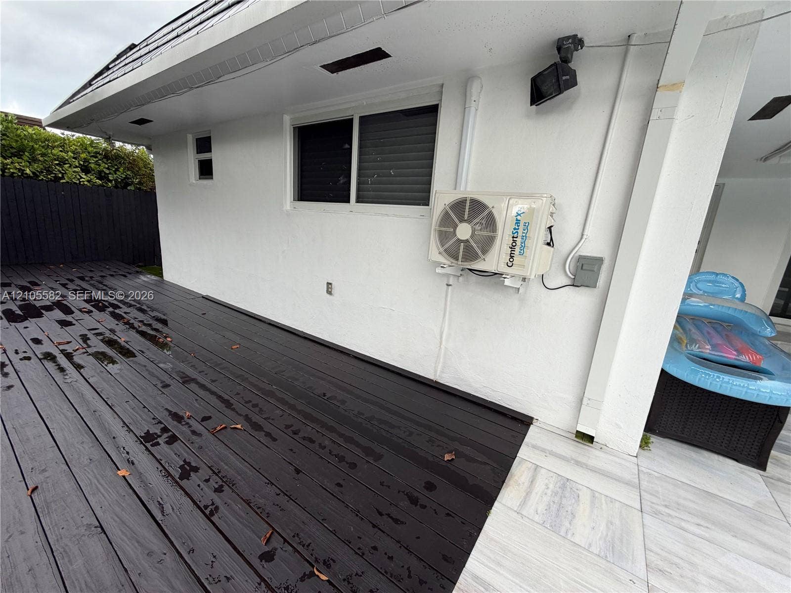 2215 NE 204th Street, Miami, Miami, FL 33180 Additional content