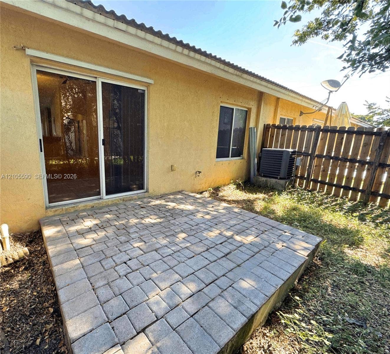 3942 SW 48th Avenue, Pembroke Park, FL 33023 Photo 10