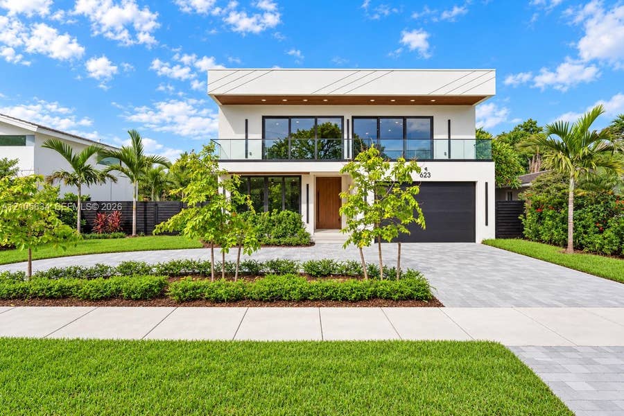 Property photo for 623 NE 16th Terrace, Fort Lauderdale, FL