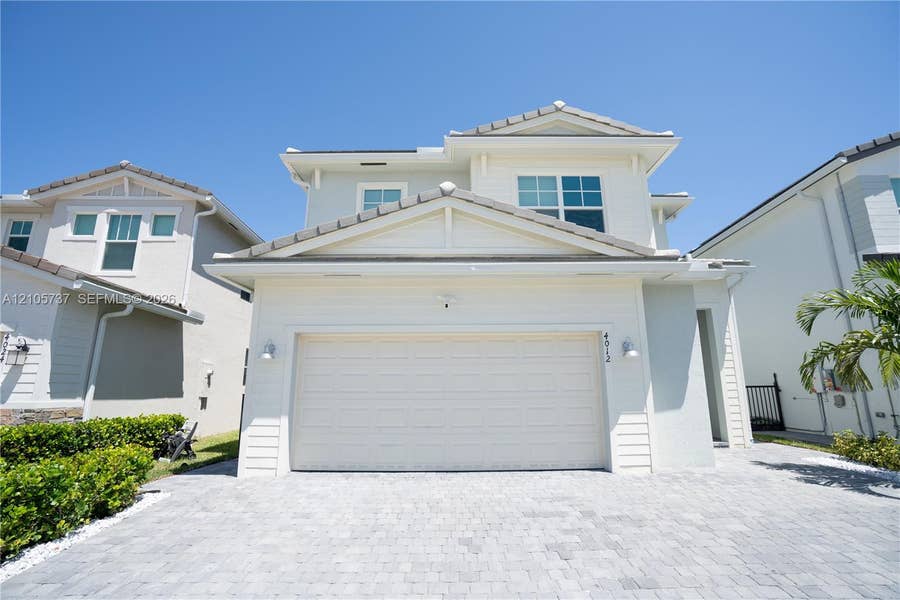 Property photo for 4012 Veleiros Avenue, Deerfield Beach, FL