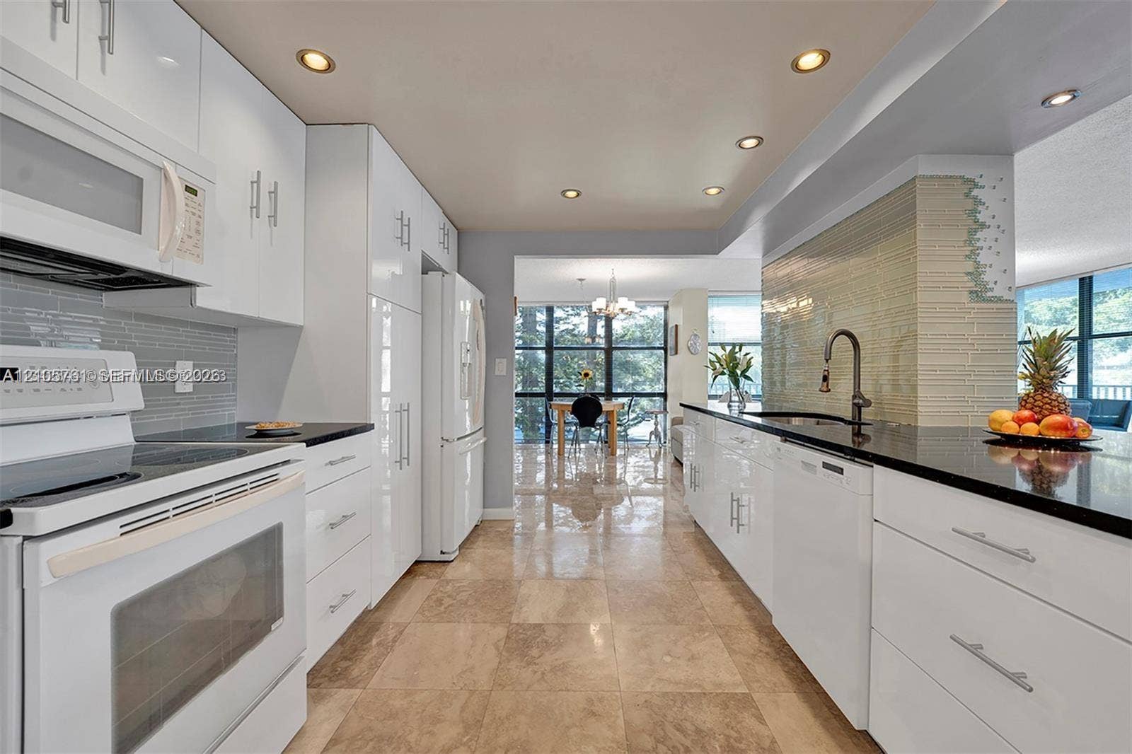 1000 Parkview Drive, #231, Hallandale Beach, Hallandale Beach, FL 33009 Photo 6