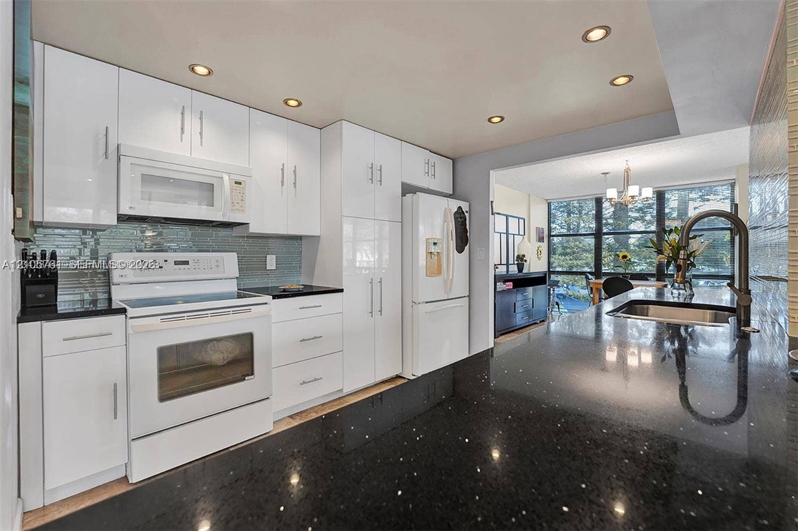 1000 Parkview Drive, #231, Hallandale Beach, Hallandale Beach, FL 33009 Photo 7