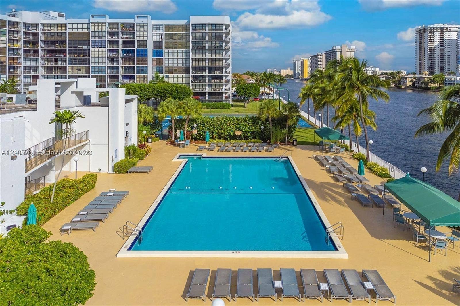 1000 Parkview Drive, #231, Hallandale Beach, Hallandale Beach, FL 33009 Photo 28