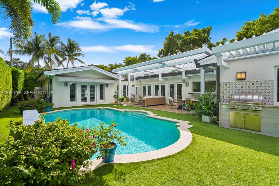 Property photo for 725 Tiziano Avenue, Coral Gables, FL