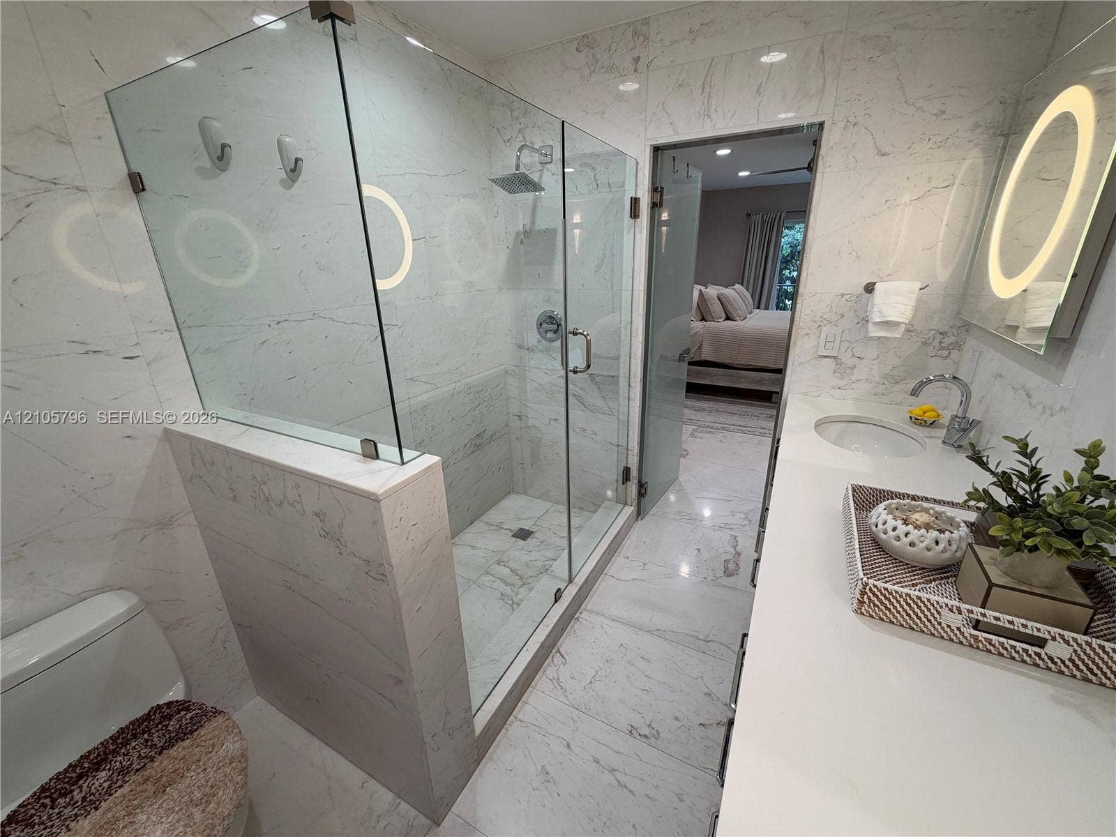 1611 SW 2nd Court, #A111, Miami, FL 33129 Walk-in shower