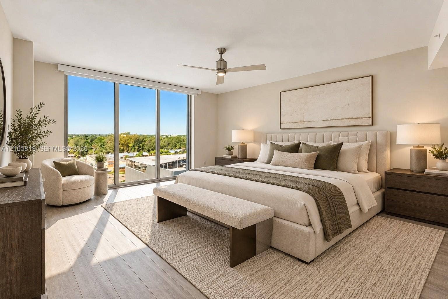 1180 N Federal Highway, #810, Fort Lauderdale, FL 33304 Western Primary Suite.