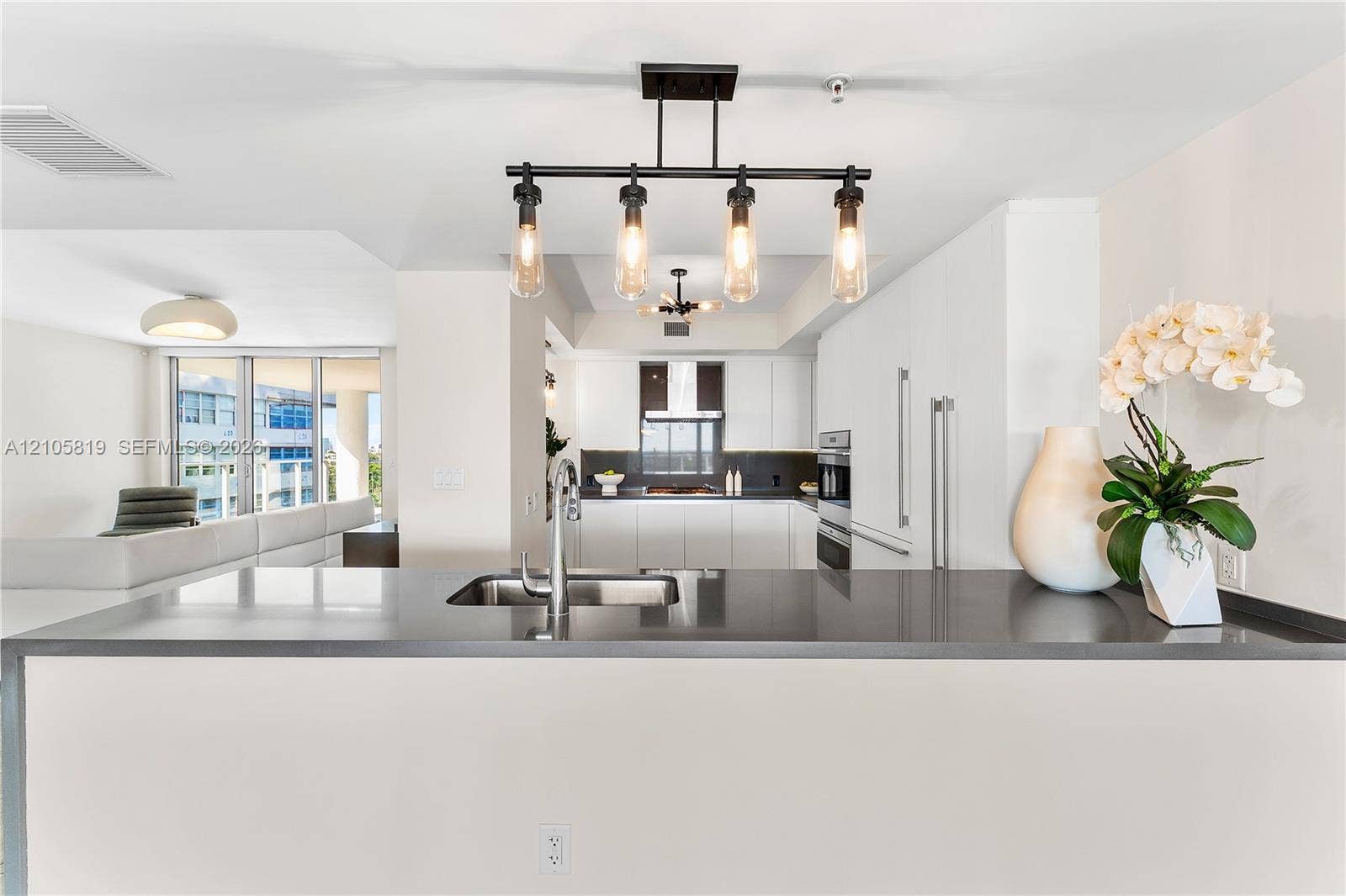 1180 N Federal Highway, #810, Fort Lauderdale, FL 33304 Chef's Kitchen with Wolf Gas Cooktop, Sub-Zero Fridge, Wine Cooler and lots of Storage.