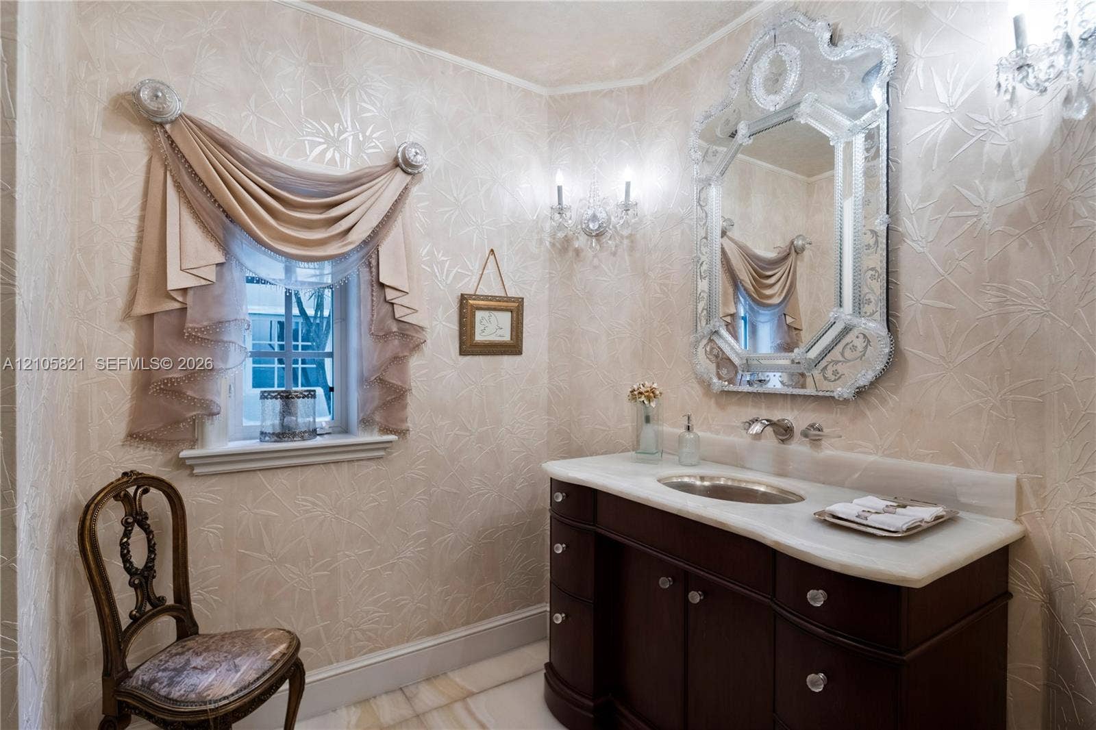 4620 Granada Boulevard, Coral Gables, FL 33146 Powder Room