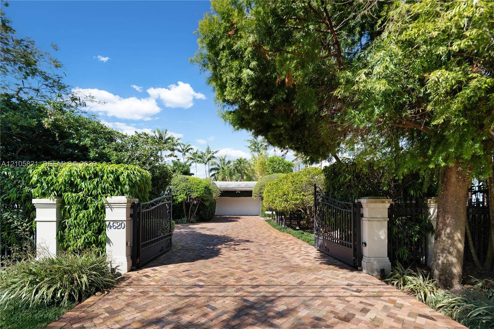 4620 Granada Boulevard, Coral Gables, FL 33146 Photo 6