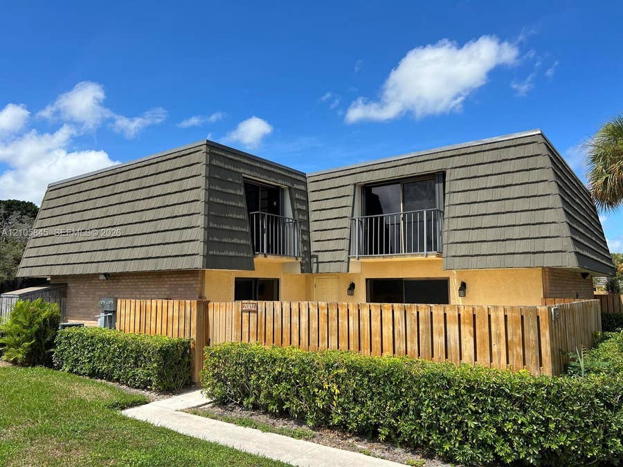 Property photo for 2001 20th Way, #2001, West Palm Beach, FL