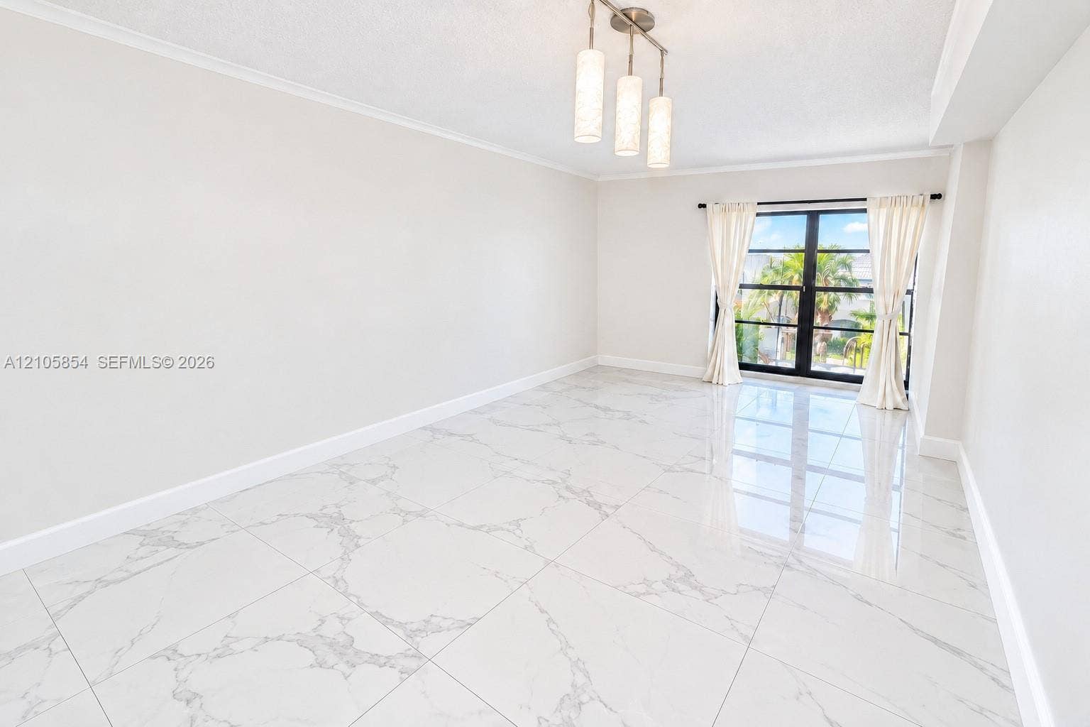 454 NW 97th Place, Miami, FL 33172 Photo 6