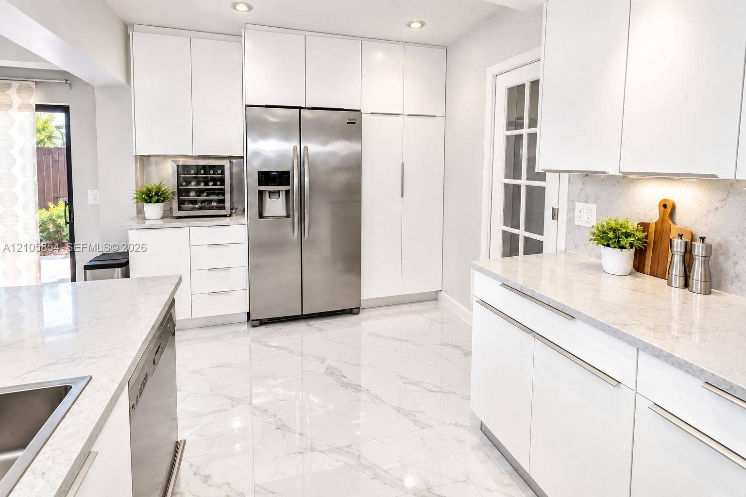 454 NW 97th Place, Miami, FL 33172 Photo 14