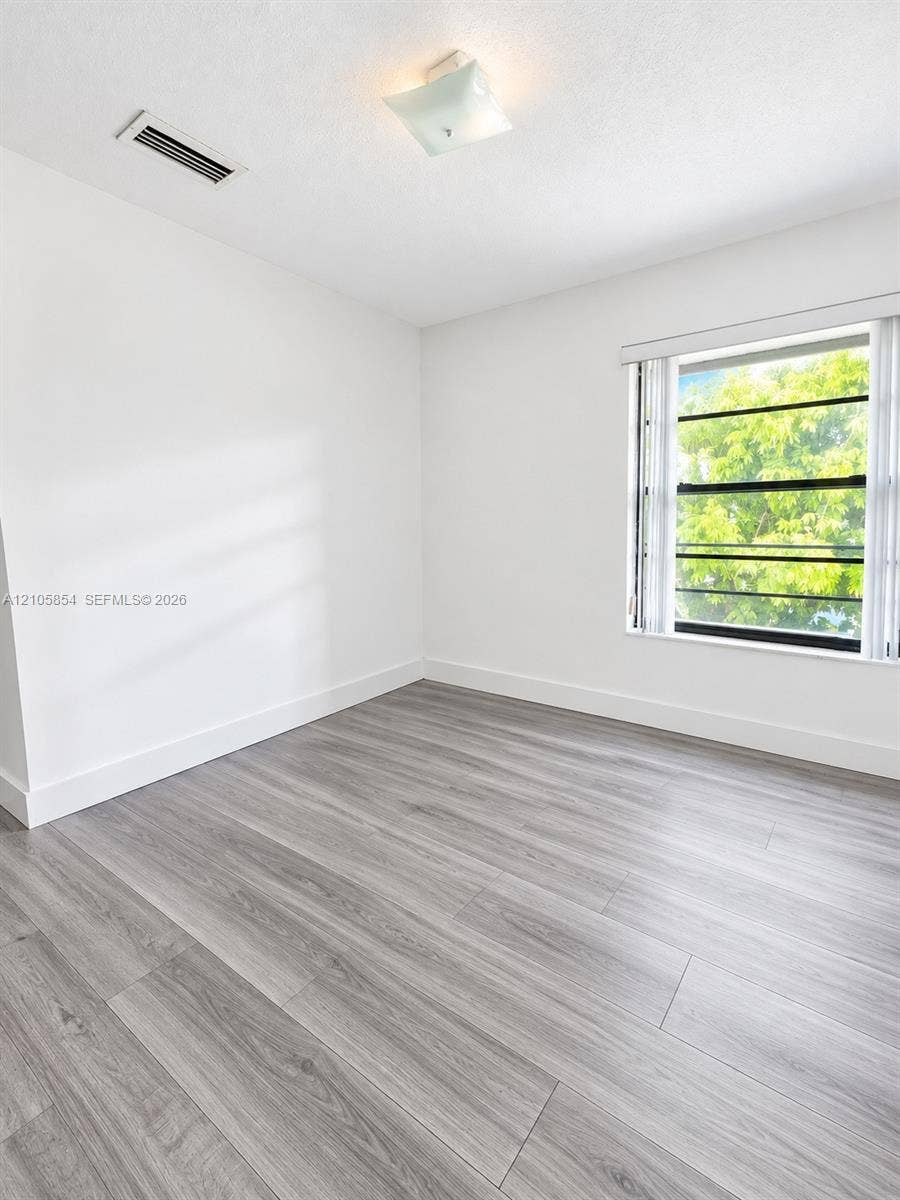 454 NW 97th Place, Miami, FL 33172 Photo 38