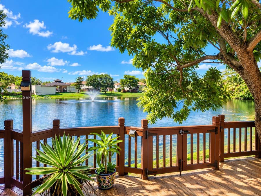 Property photo for 454 NW 97th Place, Miami, FL