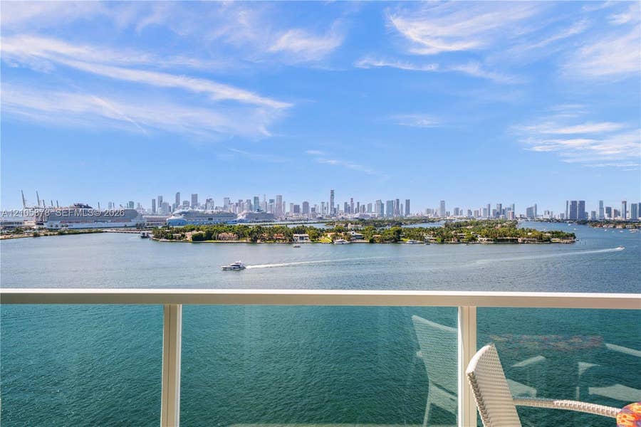 Property photo for 650 West Avenue, #1807, Miami Beach, FL