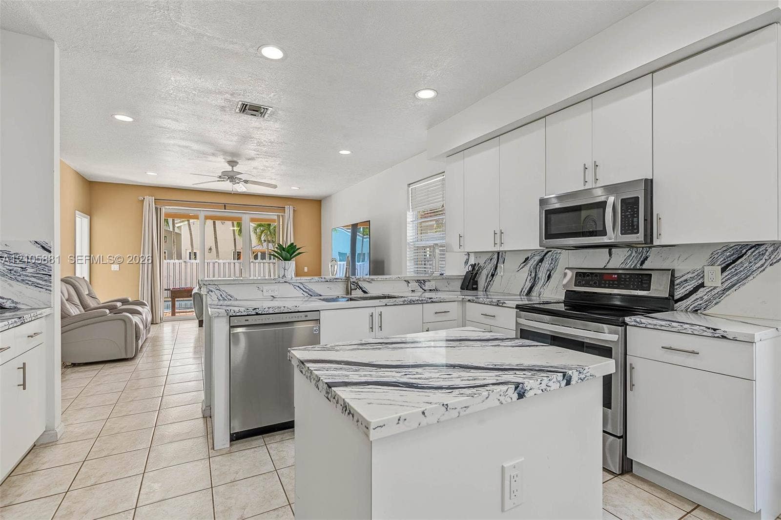 1588 SW 191st Avenue, Pembroke Pines, FL 33029 Photo 12