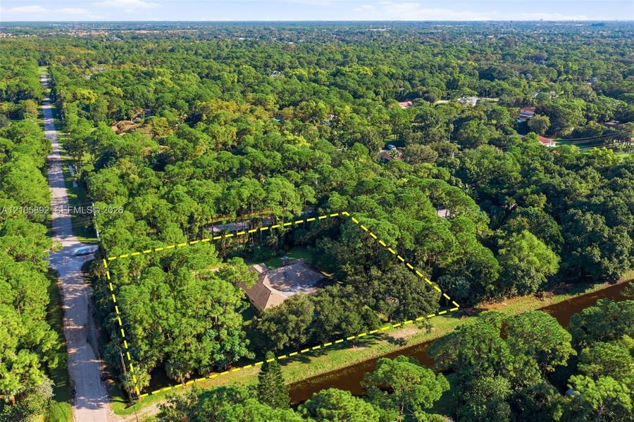 Property photo for 8032 N 155th Place N, Palm Beach Gardens, FL
