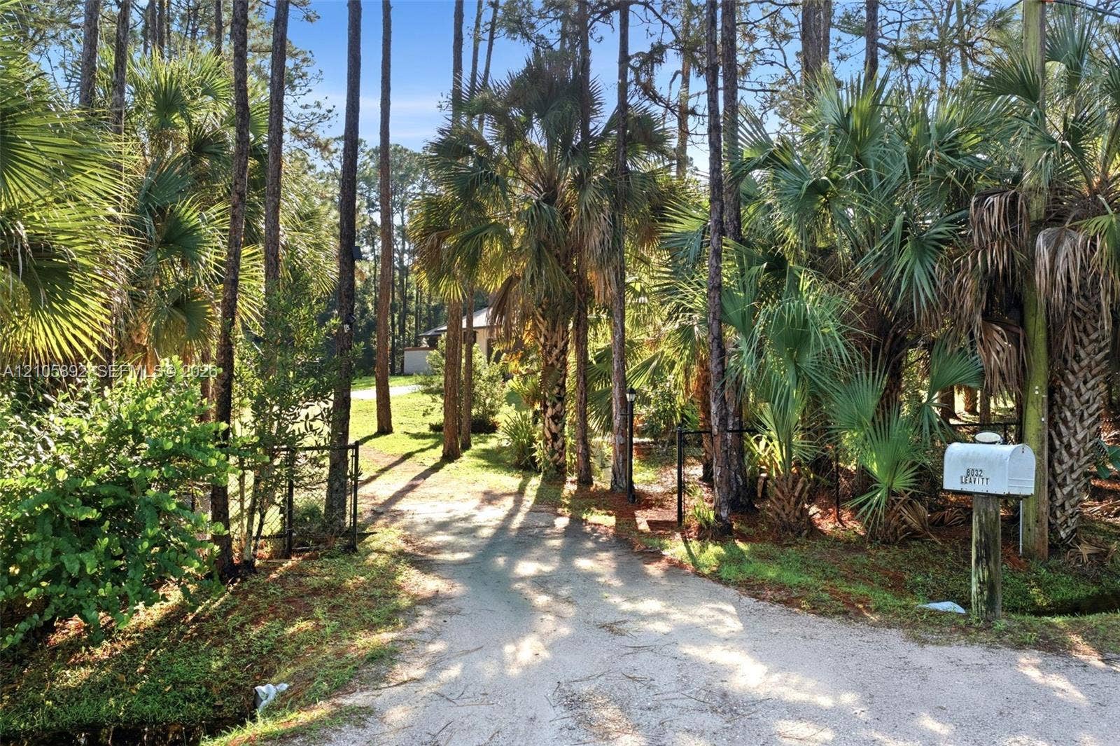 8032 N 155th Place N, Palm Beach Gardens, FL 33418 Photo 8