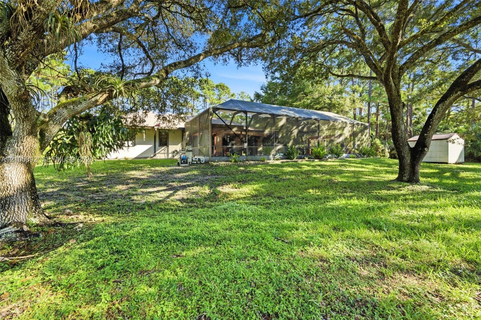 8032 N 155th Place N, Palm Beach Gardens, FL 33418 Photo 7