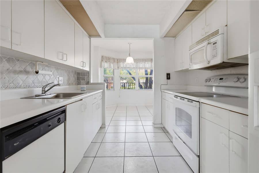 Property photo for 701 SW 141st Avenue, #203R, Pembroke Pines, FL