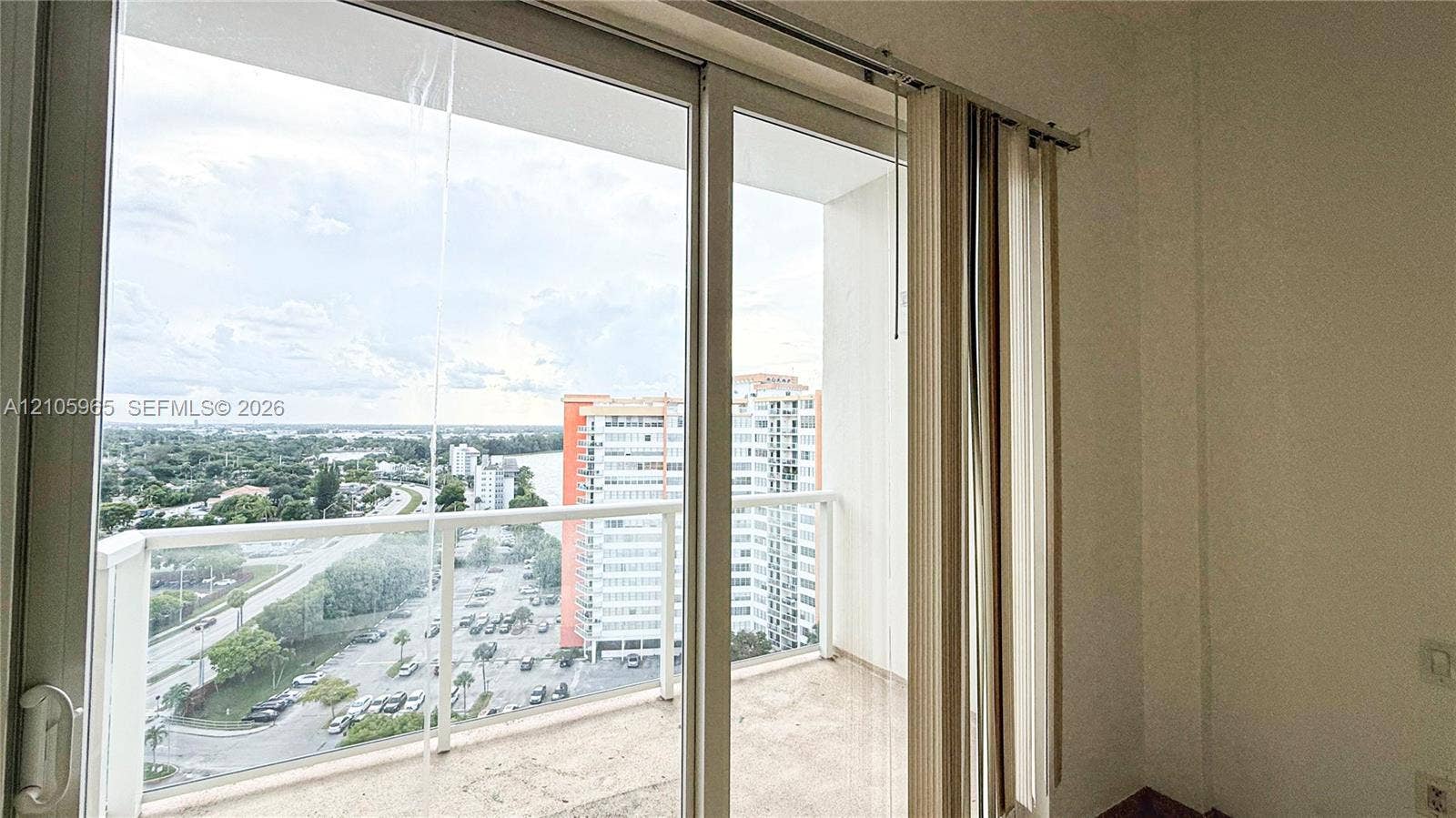 1351 NE Miami Gardens Drive, #1701E, Miami, FL 33179 Photo 10