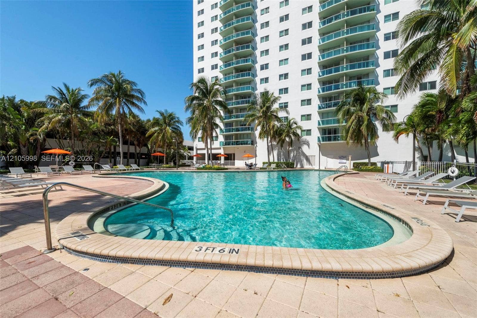 19380 Collins Avenue, #PH-6, Sunny Isles Beach, FL 33160 Photo 23