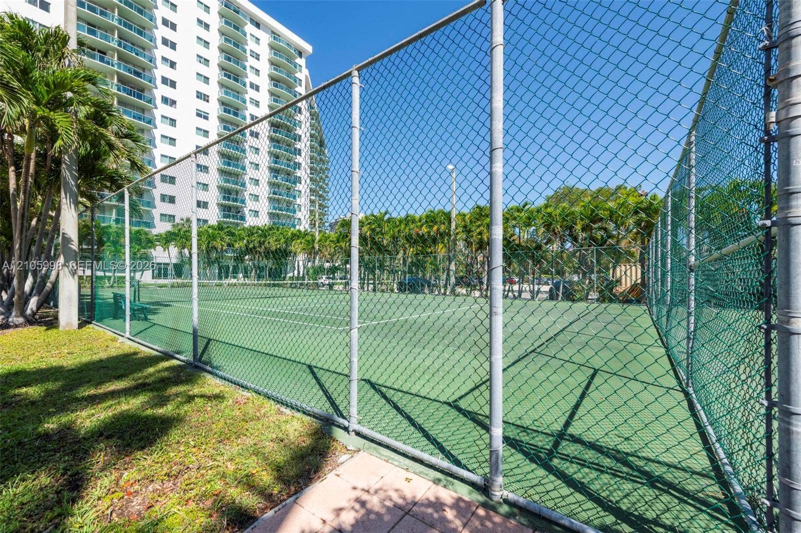 19380 Collins Avenue, #PH-6, Sunny Isles Beach, FL 33160 Photo 25