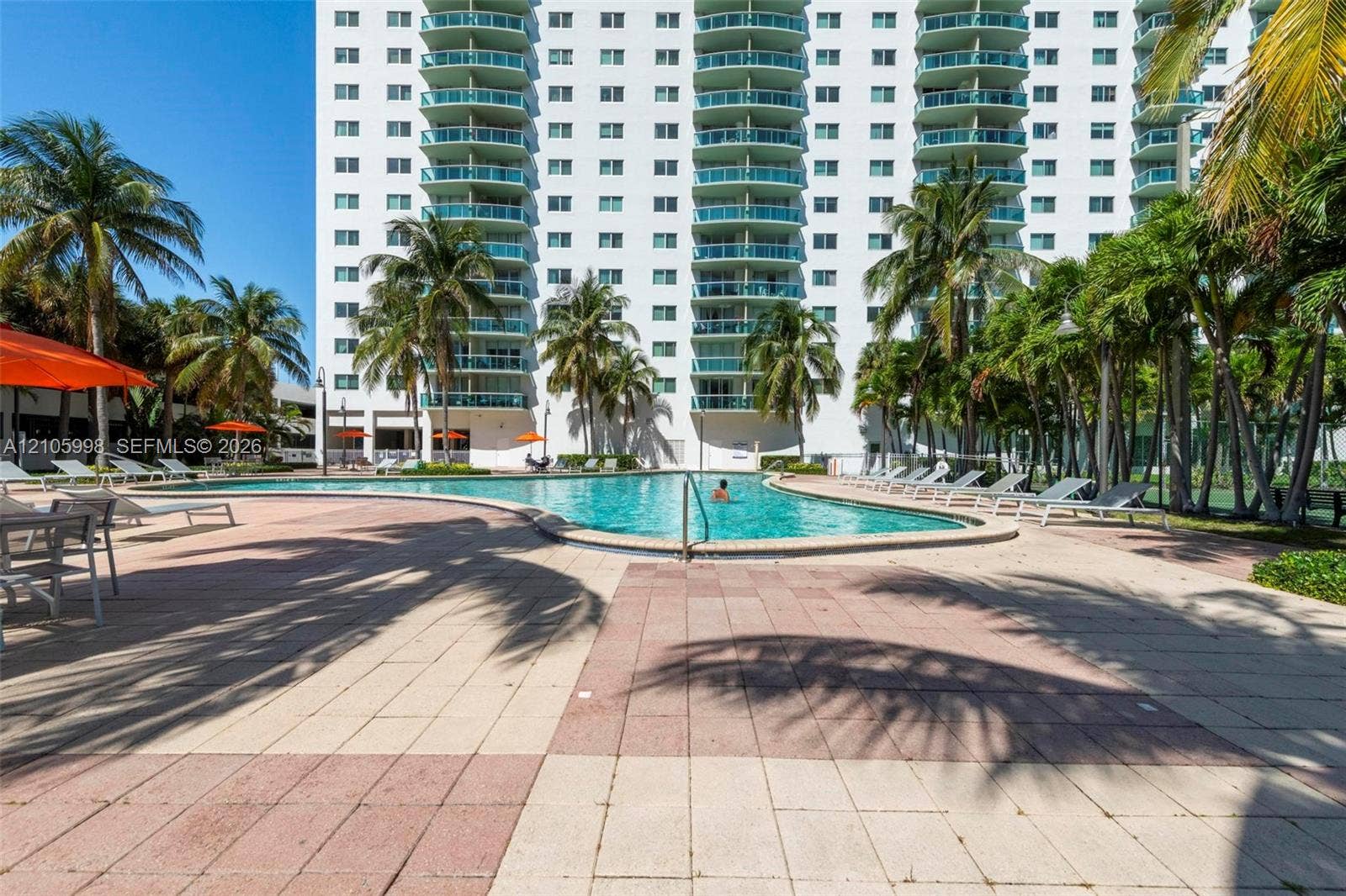 19380 Collins Avenue, #PH-6, Sunny Isles Beach, FL 33160 Photo 24