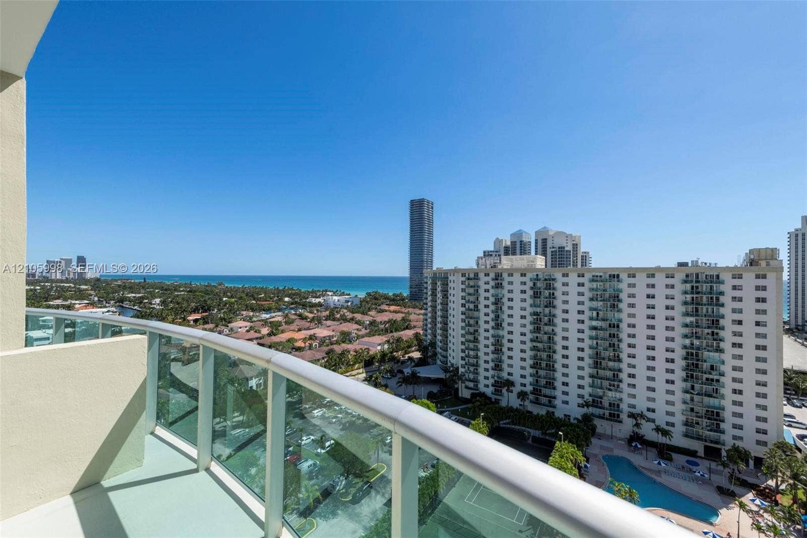 19380 Collins Avenue, #PH-6, Sunny Isles Beach, FL 33160 Photo 16