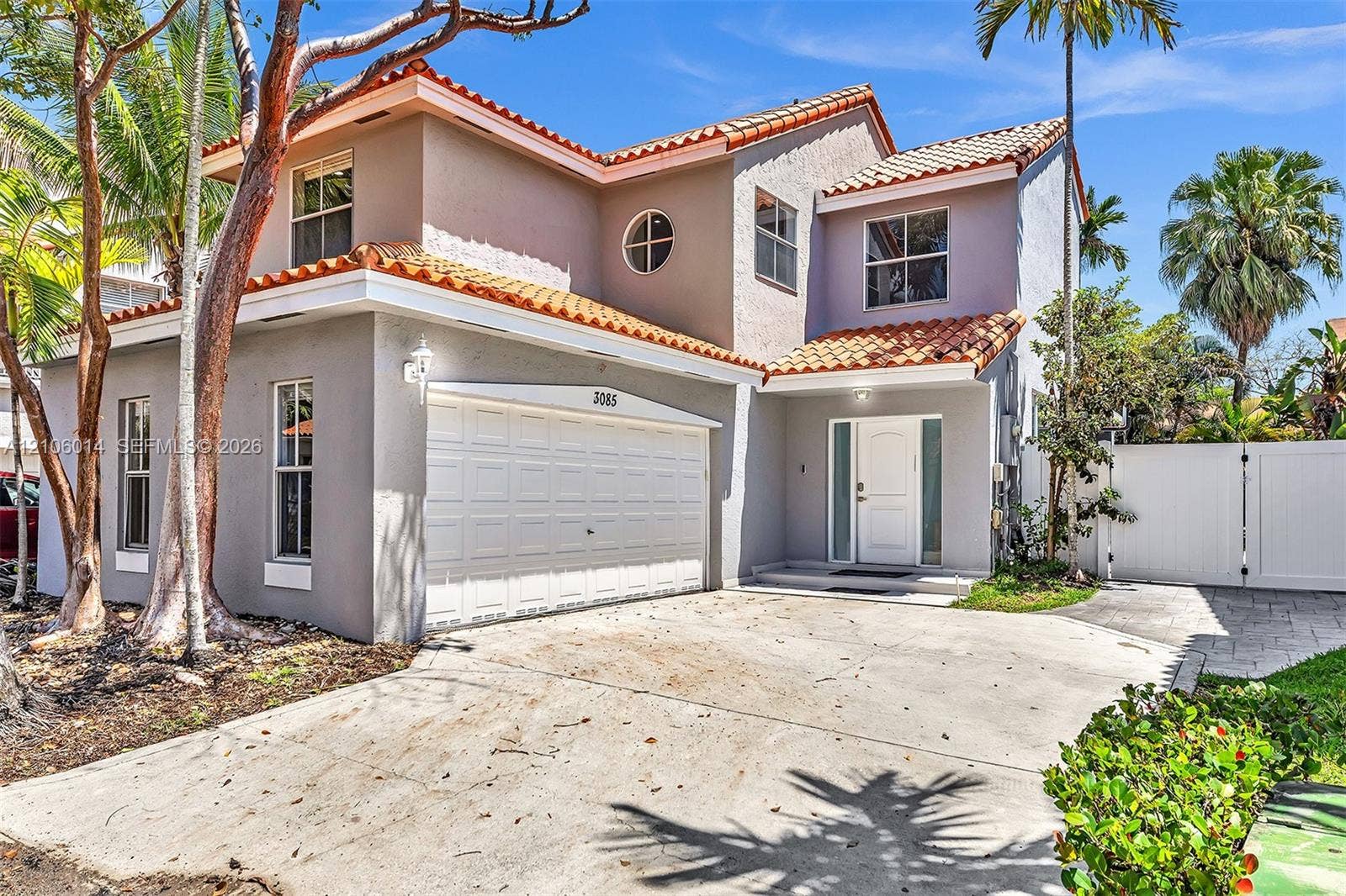3085 N 36th Avenue, Hollywood, Hollywood, FL 33021 Photo 2