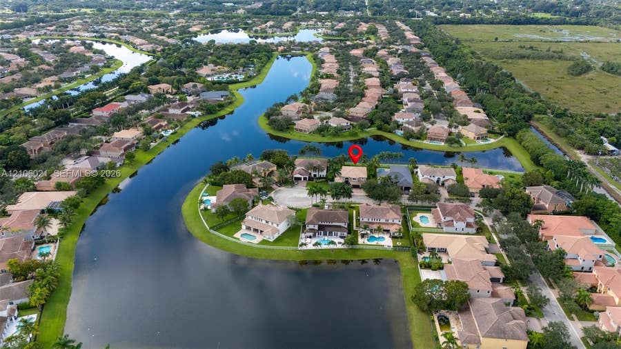 Property photo for 19510 S Coquina Way, Weston, FL