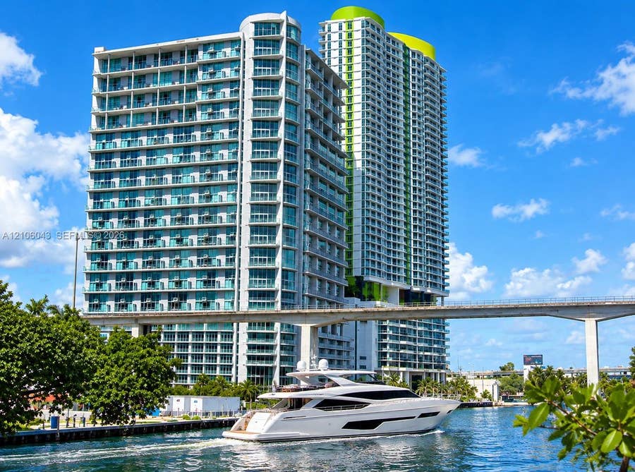Property photo for 690 SW 1st Court, #3118, Miami, FL