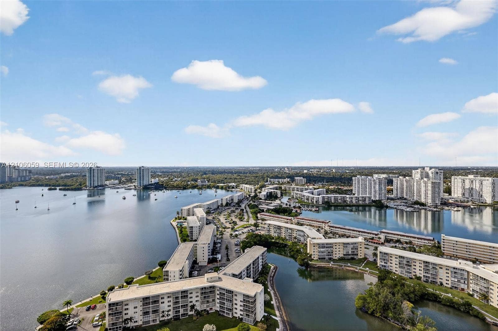 1000 Island Boulevard, #PH9, Aventura, FL 33160 Photo 64