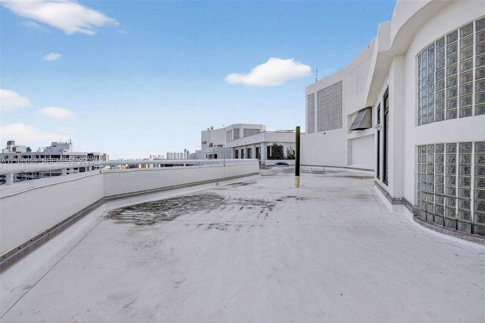 1000 Island Boulevard, #PH9, Aventura, FL 33160 Photo 59