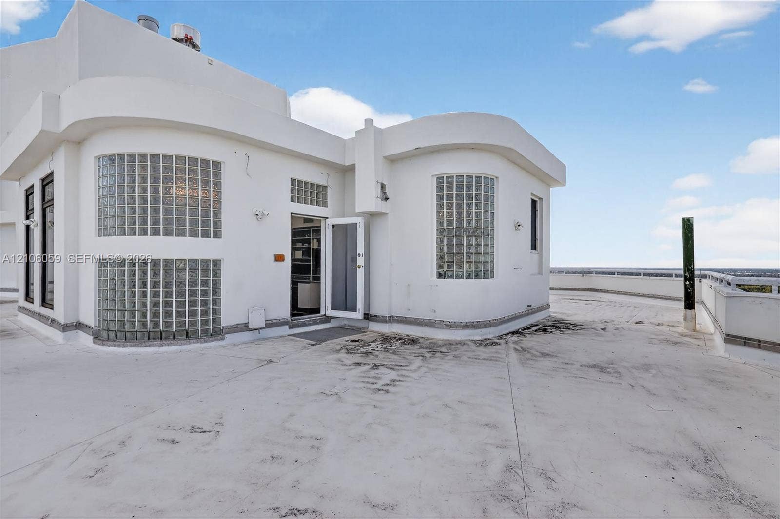 1000 Island Boulevard, #PH9, Aventura, FL 33160 Photo 61