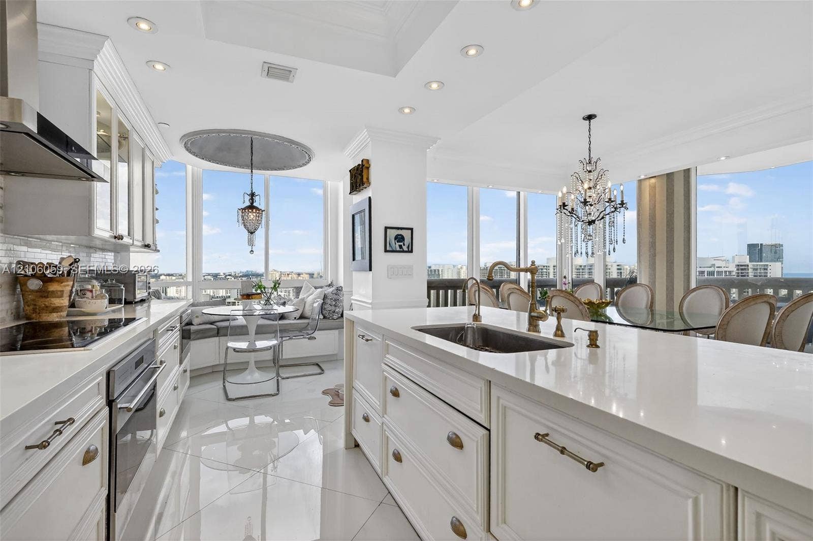 1000 Island Boulevard, #PH9, Aventura, FL 33160 Photo 11