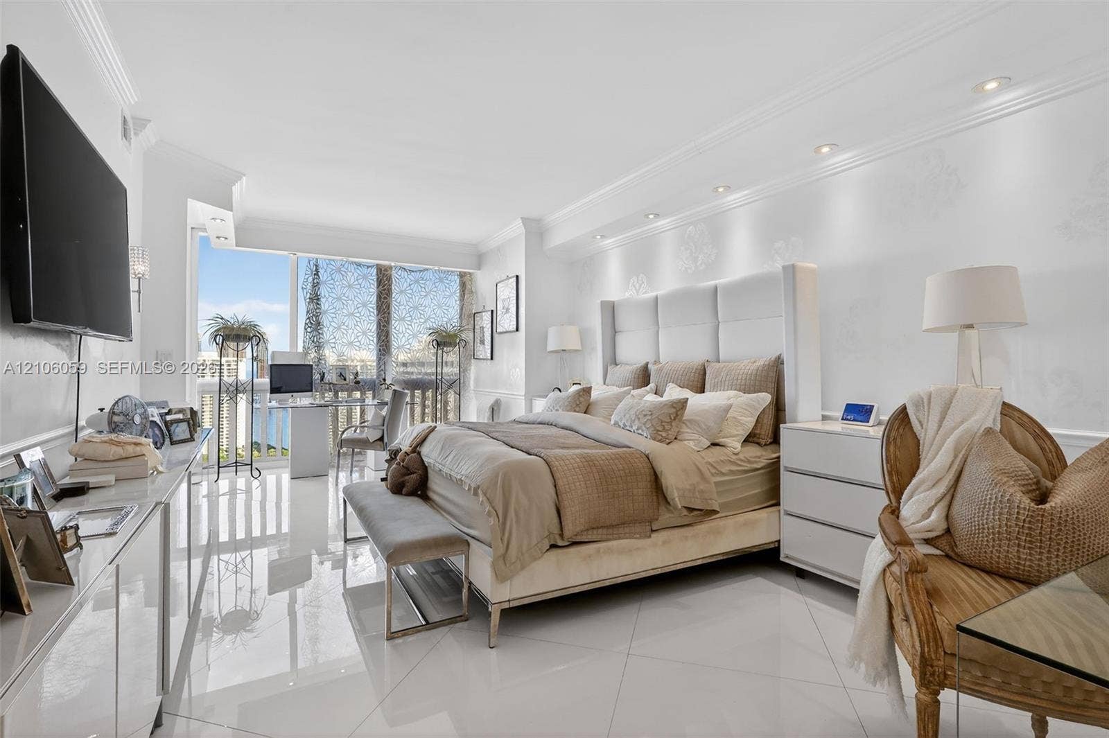 1000 Island Boulevard, #PH9, Aventura, FL 33160 Photo 22